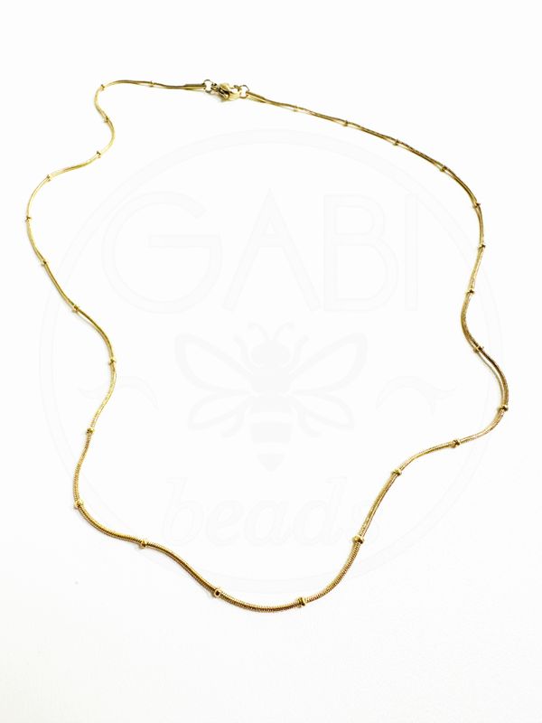 Nerūdijančio plieno grandinėlė 45cm ilgio su užsegimu  aukso spalvos.