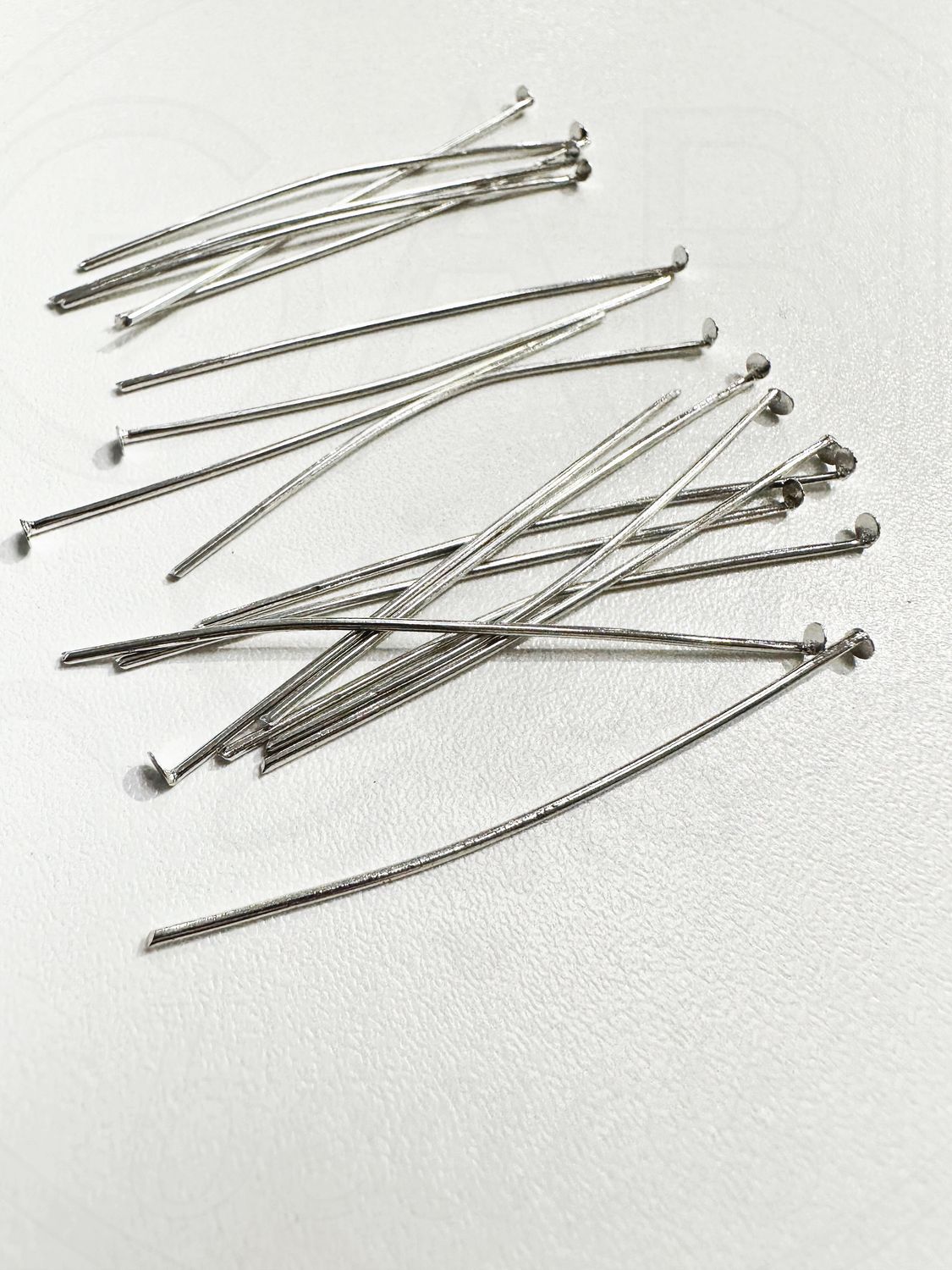 Vinukai su galiuku, plieno spalvos 2cm ilgio, 10g
