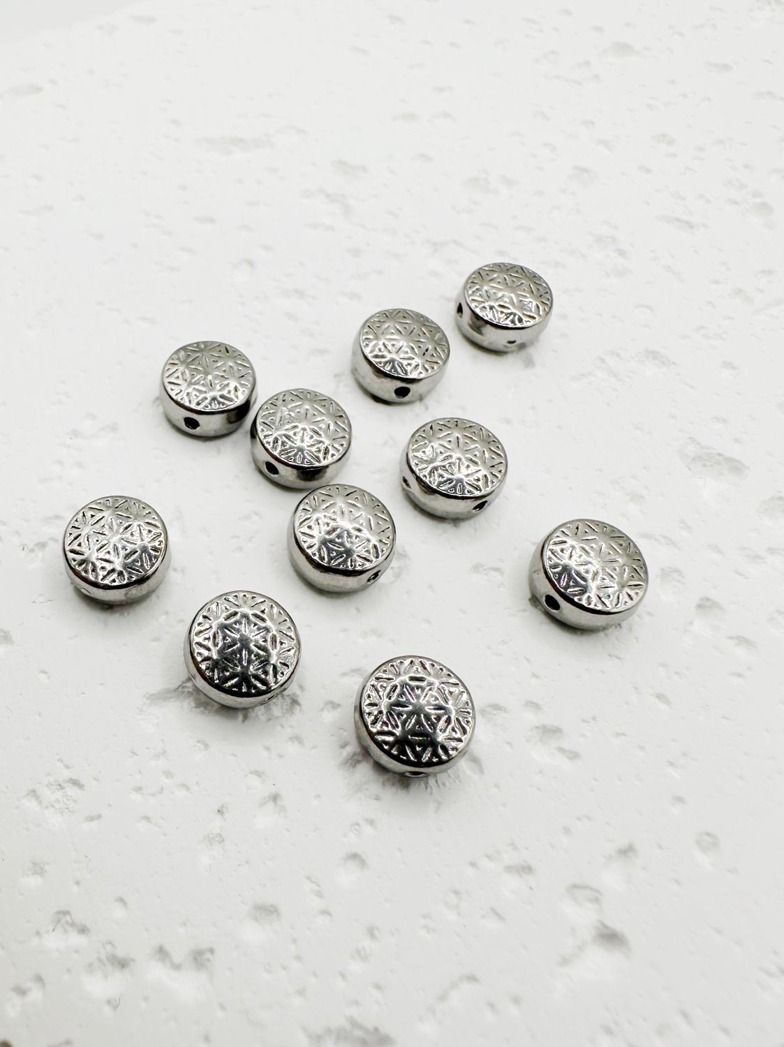 Nerūdijančio plieno intarpai, plieno spalvos, 6.5x3.5mm, 2vnt