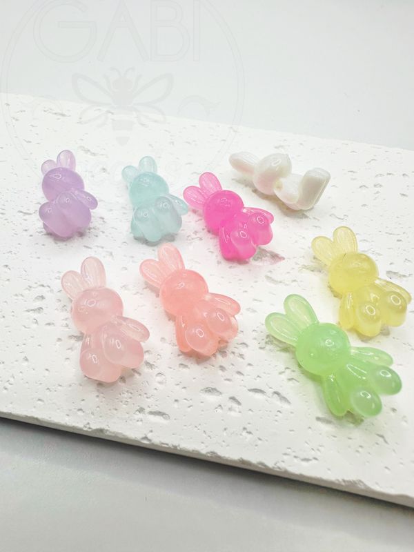 Plastikiniai karoliukai &quot;Kiškiai&quot;, 8vnt, mix spalvos