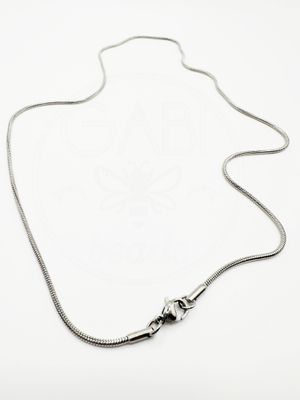 Nerūdijančio plieno grandinėlė , 1.5mm, 50cm ilgio su užsegimu,  plieno spalvos.
