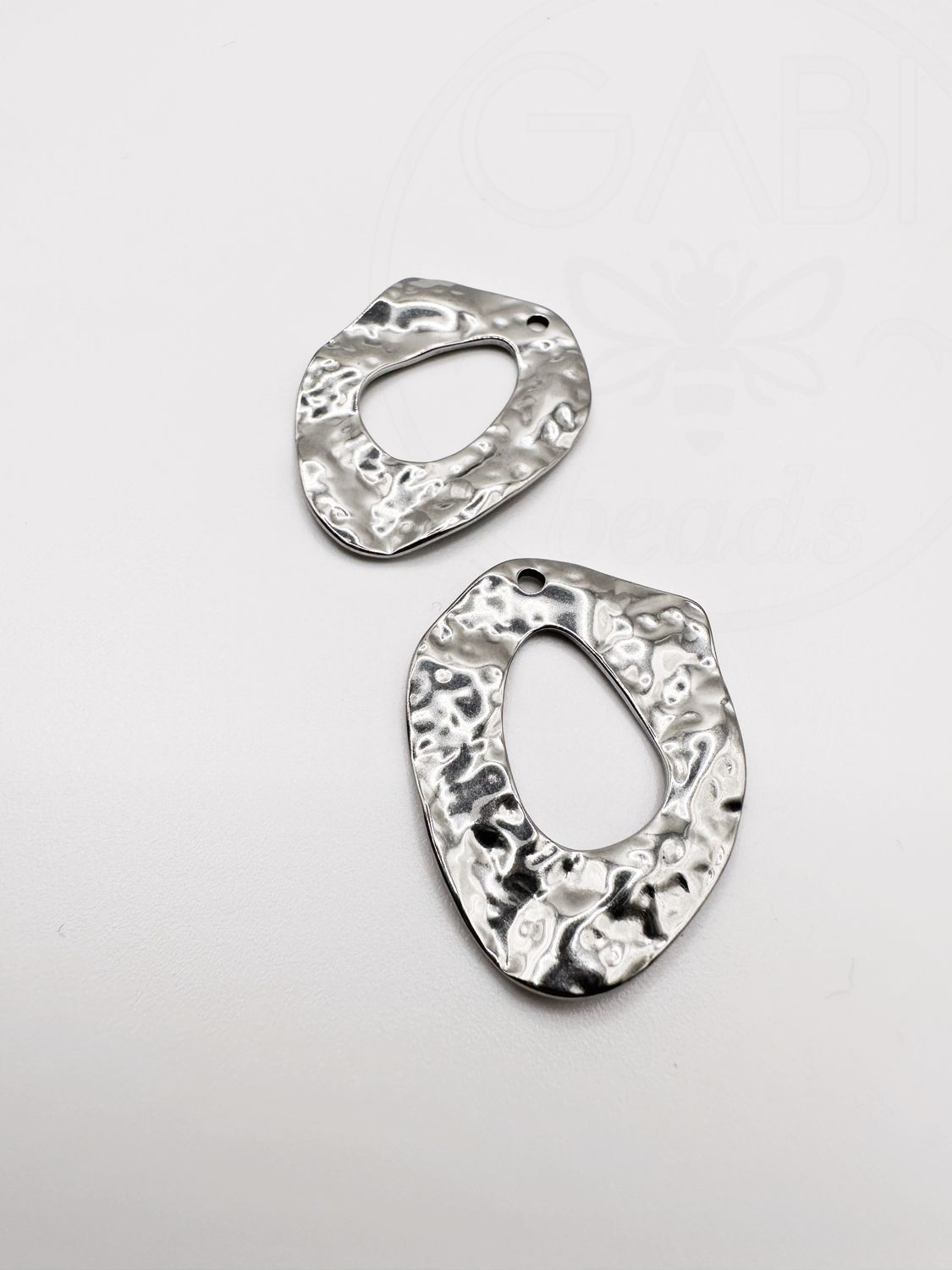Nerūdijančio plieno pakabukas, plieno spalvos 32x24x1.5~2mm, 1 vnt