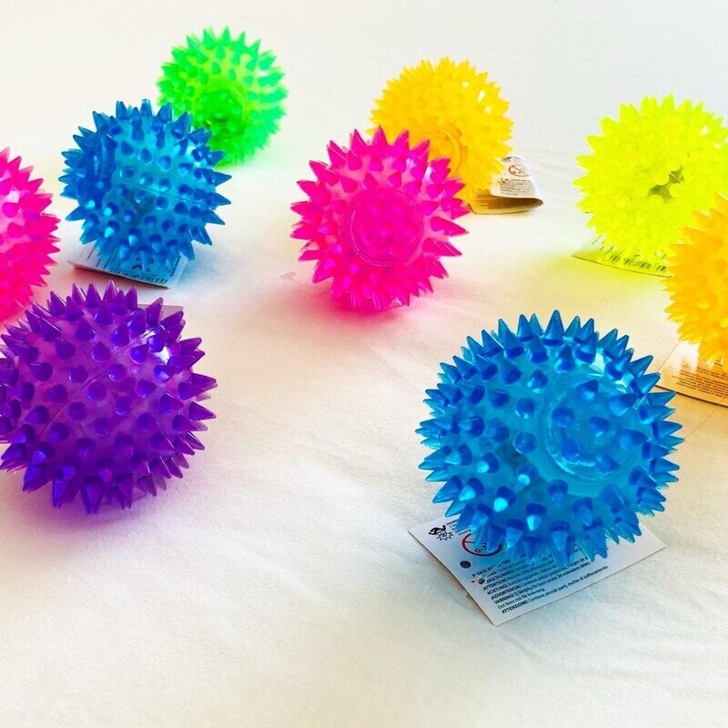 Light Up Spikey Ball