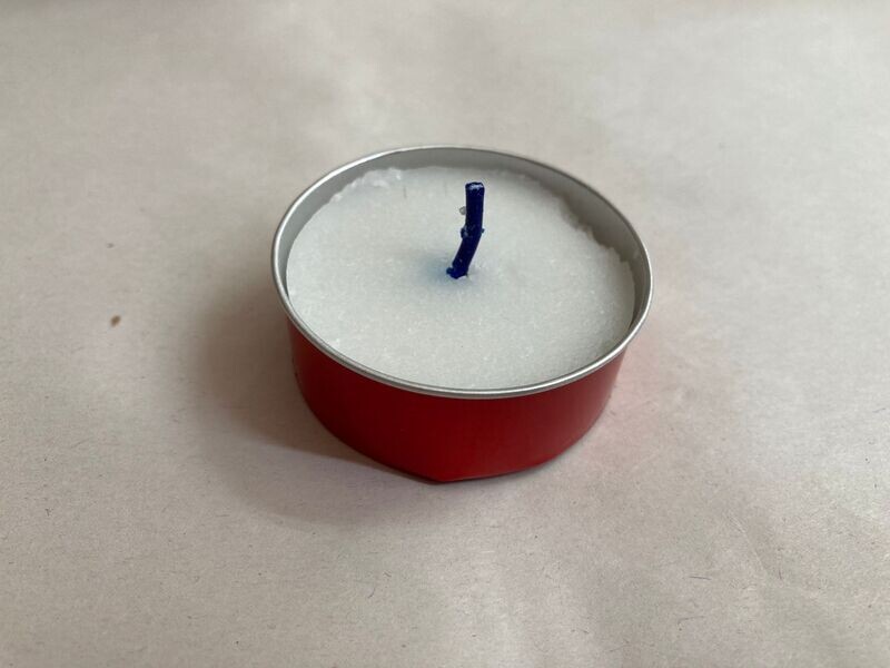 TEA LIGHT