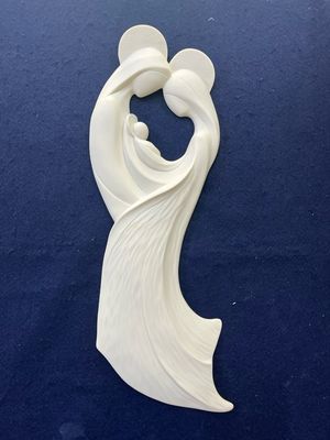Sacra famiglia “Abbraccio d’amore” bianca