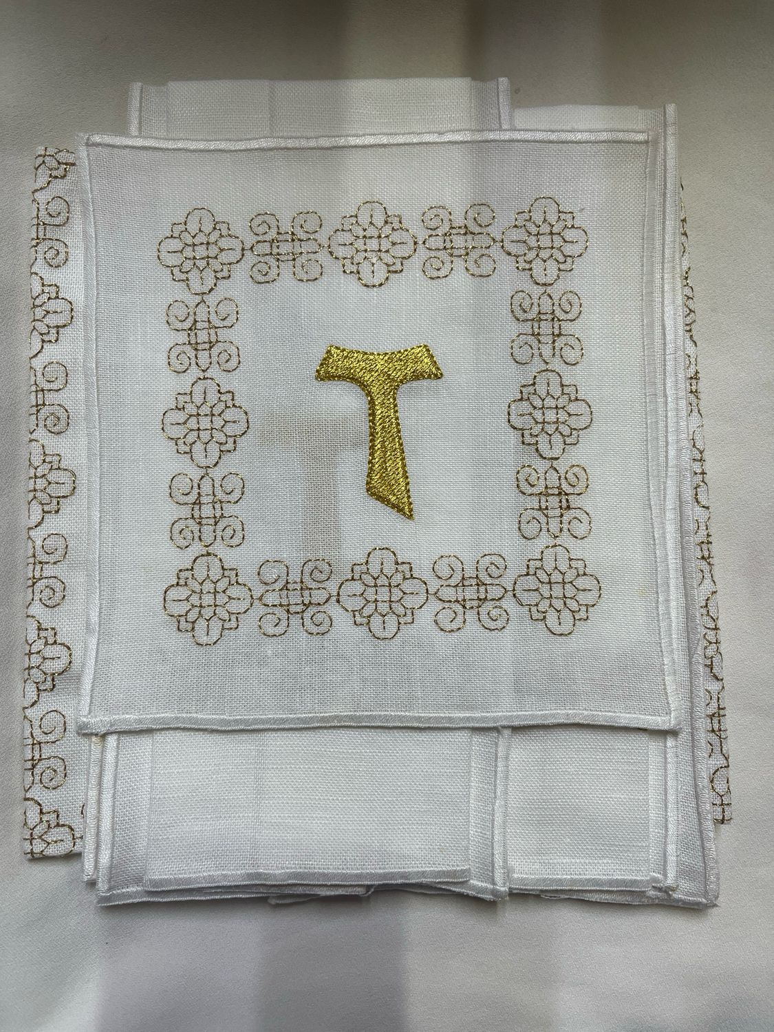 Servizio messa Tau