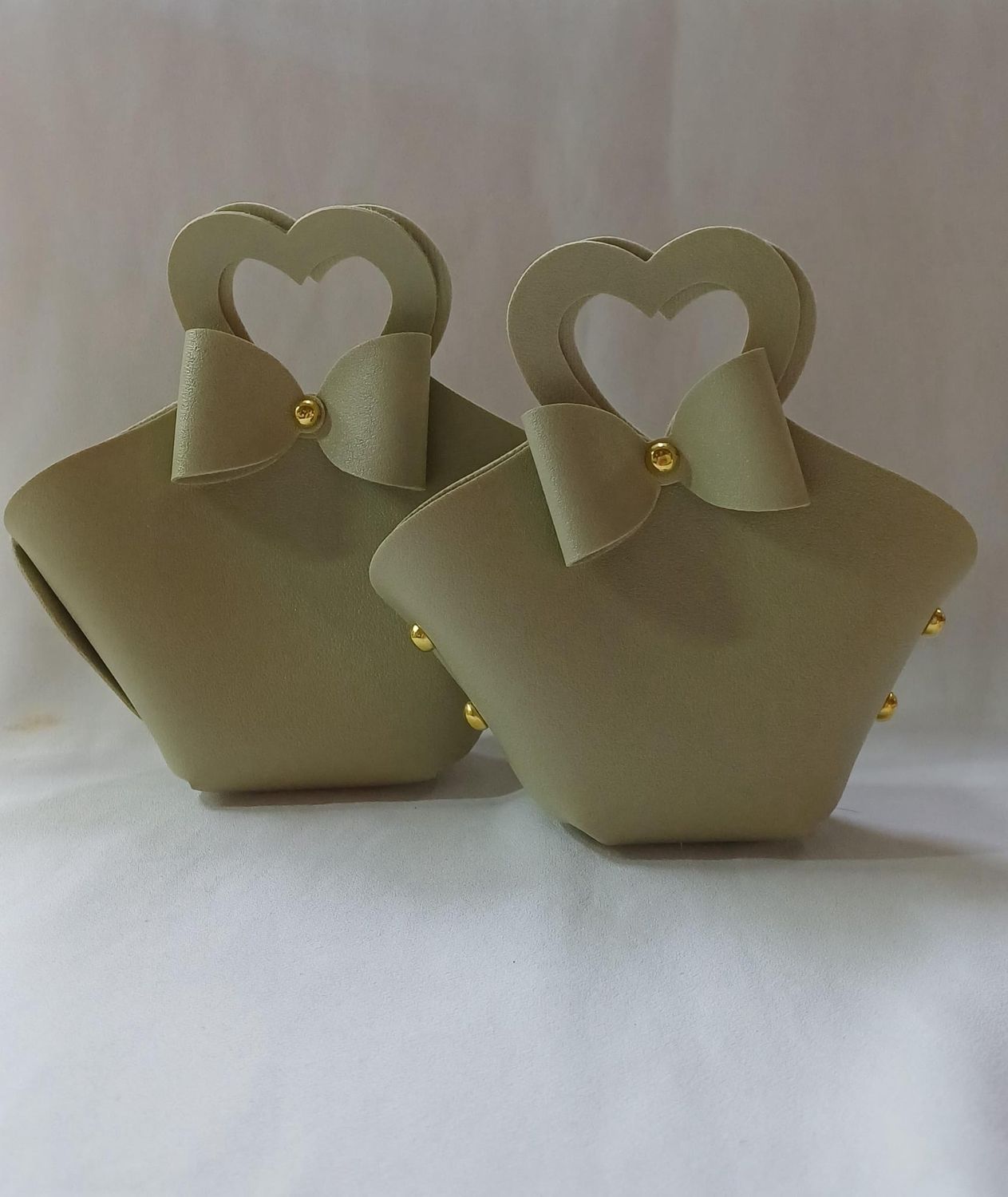 Portaconfetti in ecopelle due misure