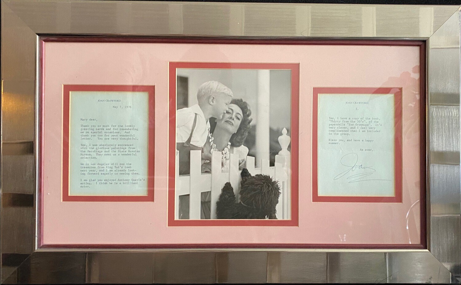 Joan Crawford&#39;s Signed Two-Piece Letter to a Friend Mary; Dated May 7, 1976