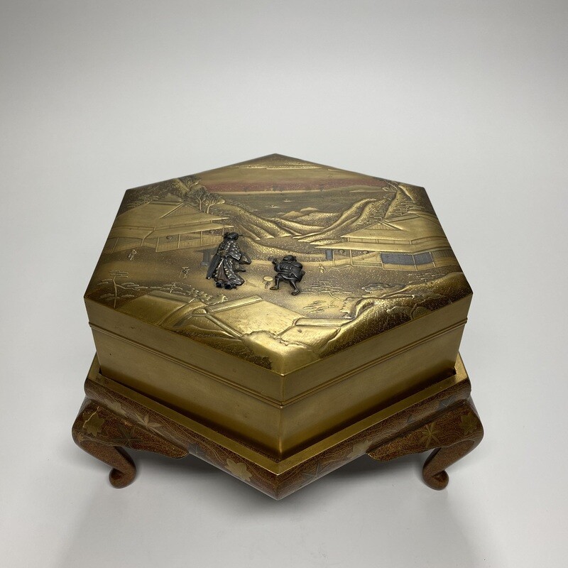 Very Rare Japanese Lacquer Incense Box From The Edo Period