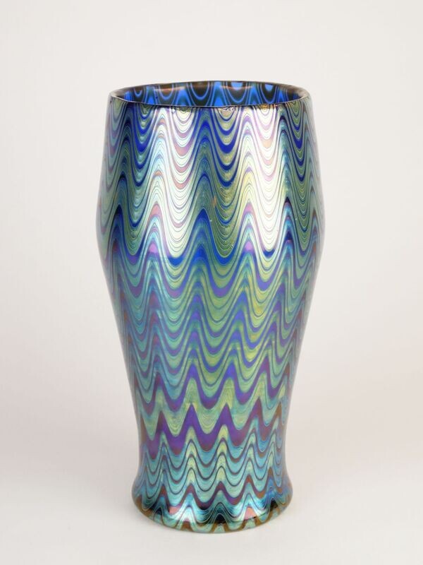 Loetz Large Glass Vase PG-6893 Bohemian 1902 Art Nouveau
