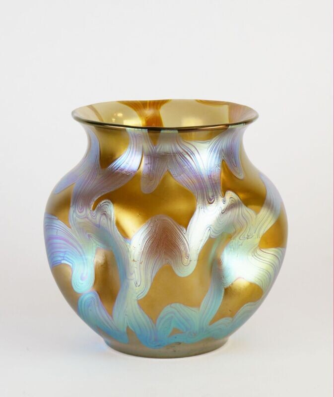 Loetz  Glass Vase PG-29 Bohemian 1902 Art Nouveau