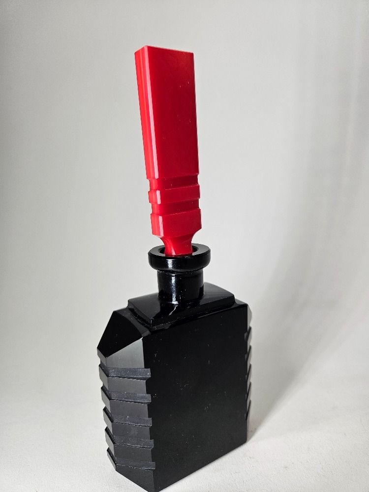 Czechoslovakian Art Deco Red and Black Opaque Perfume bottle by Henrich Hoffmann