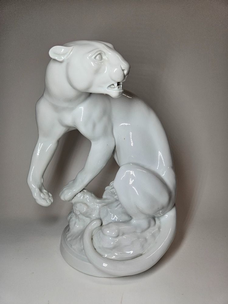 Art Deco White Porcelain Lepard Statue Germany Lichte VEB 1948
