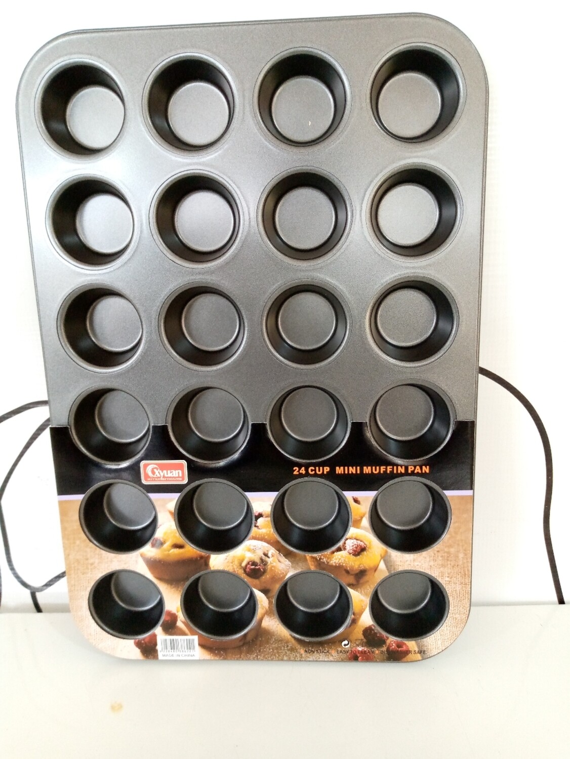 min muffins pans