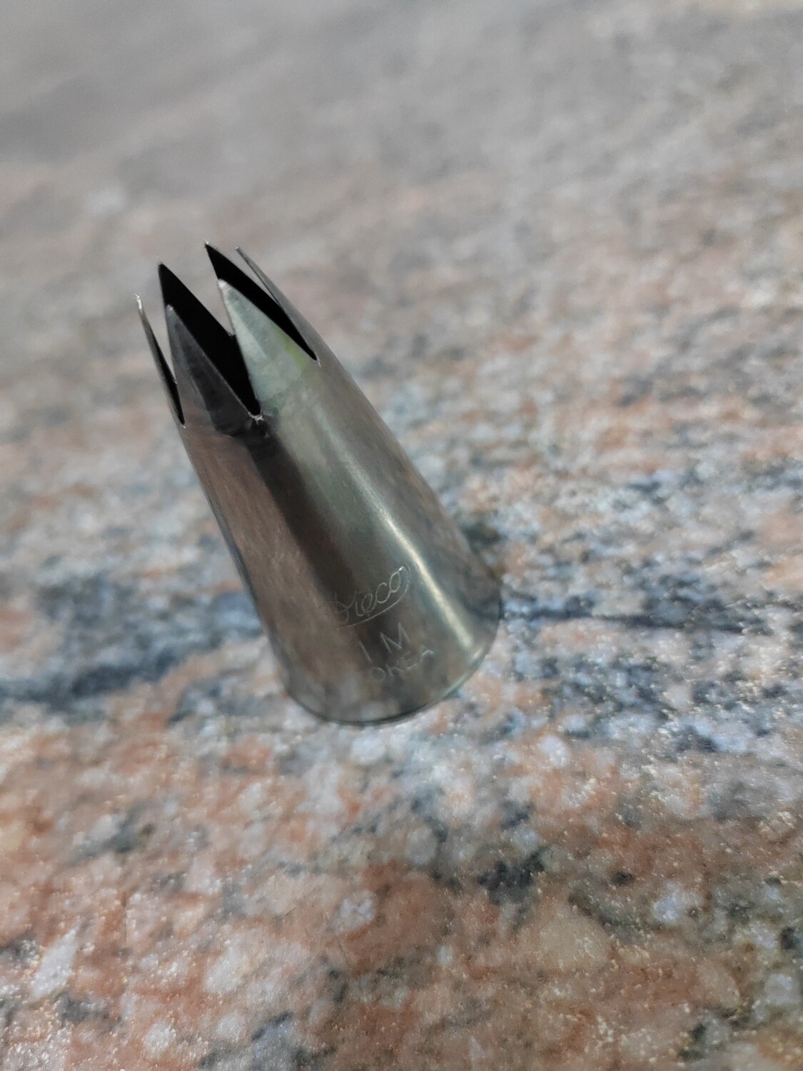 M1 nozzle