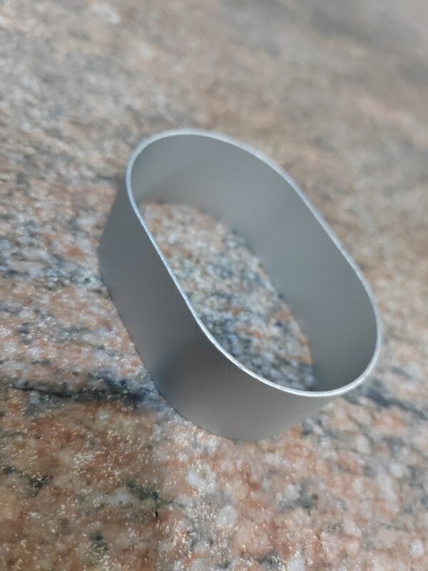 Roman cream cutter