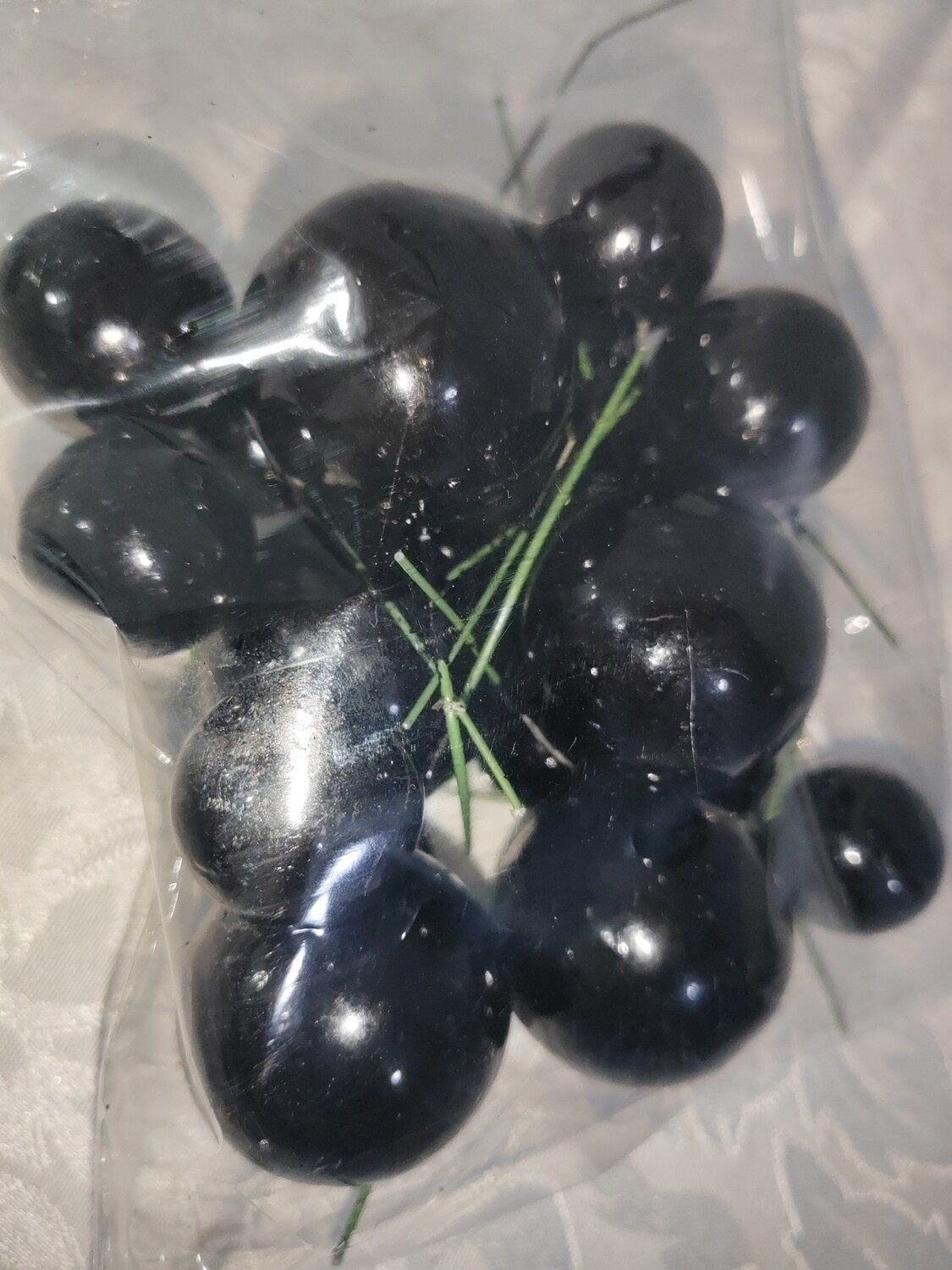Faux balls Black mixed sizes (20)