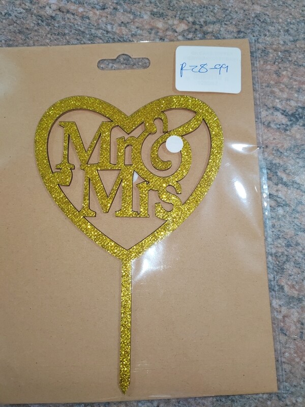 Mr and Mrs gold cake topper