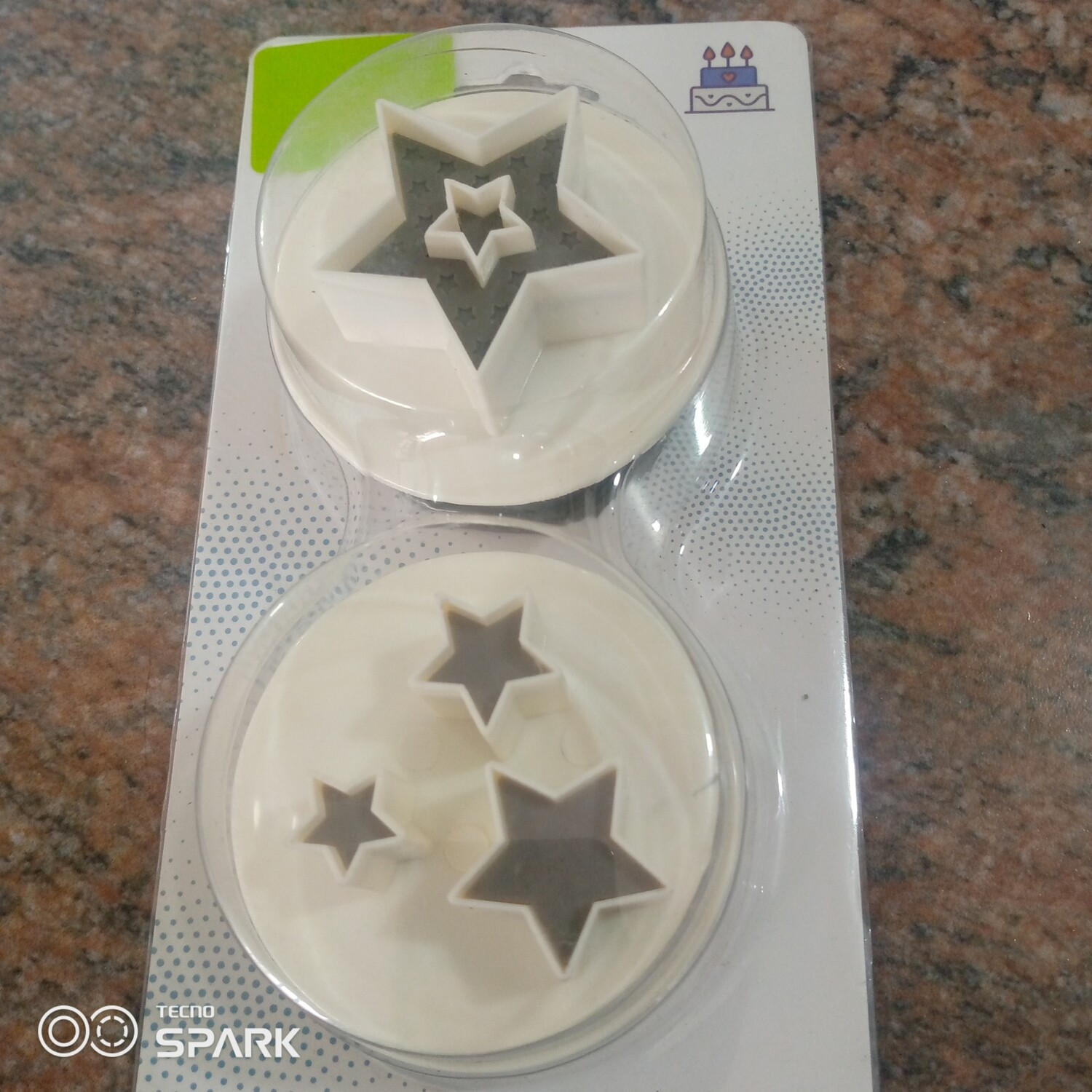Star cutter 2pc ejector