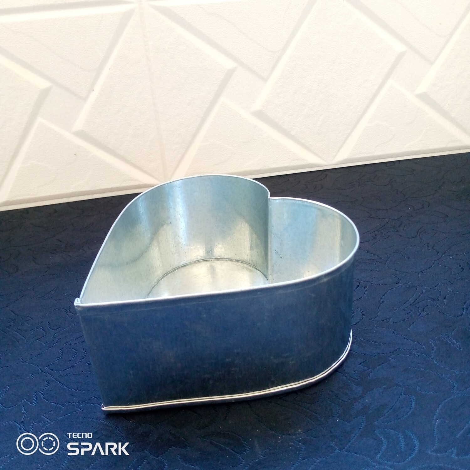 6 inch heart pan