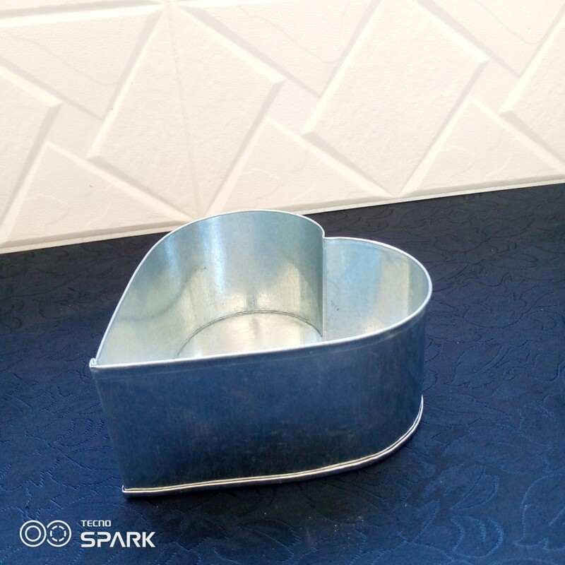 6 inch heart pan