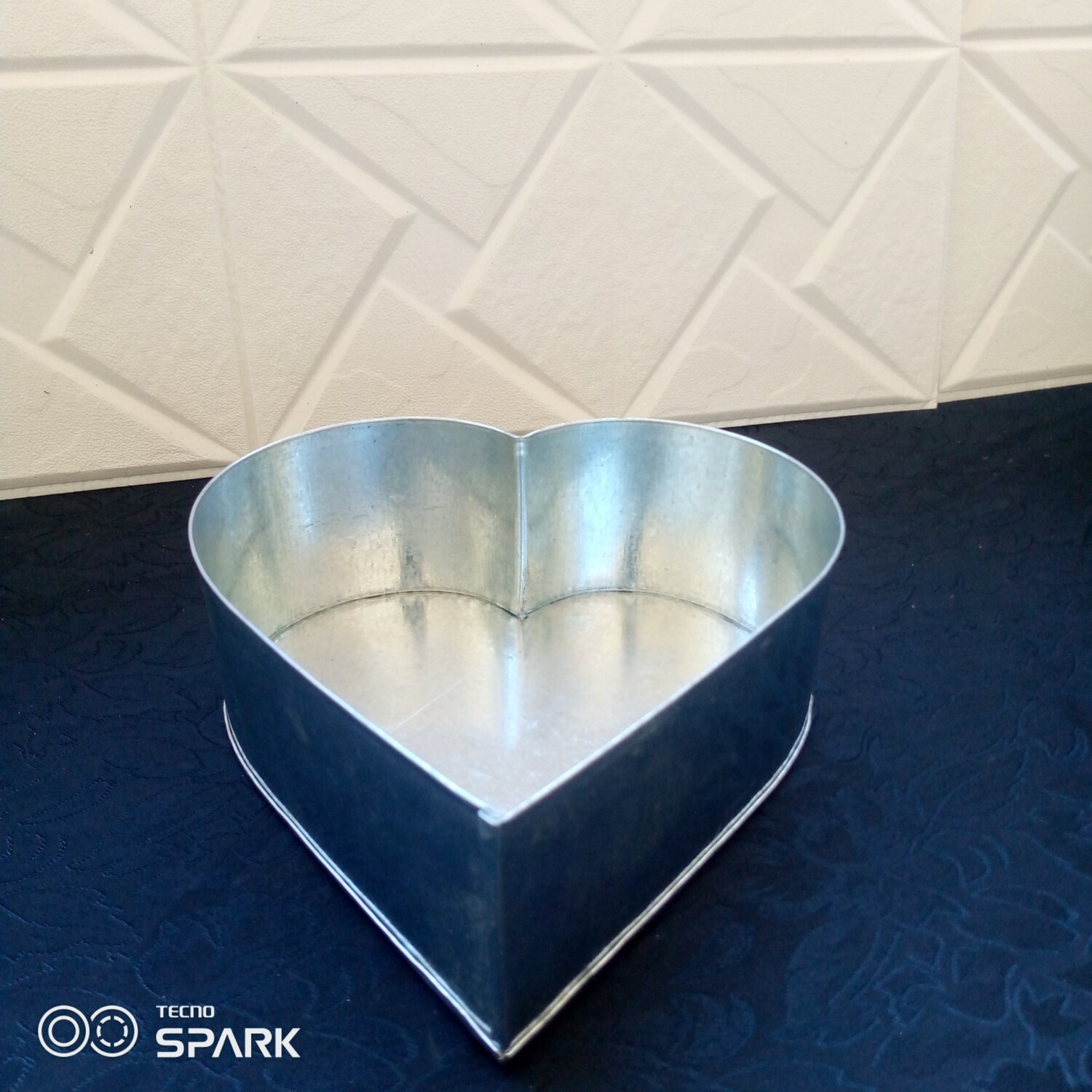 8 inch heart pan