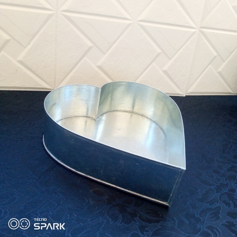 12 inch heart pan