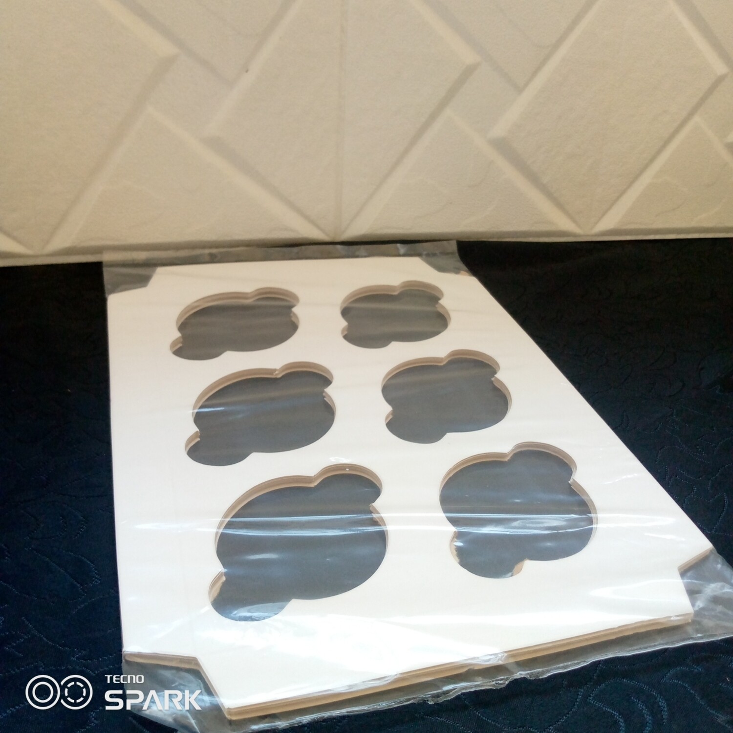 6 cupcake inserts 10 pack