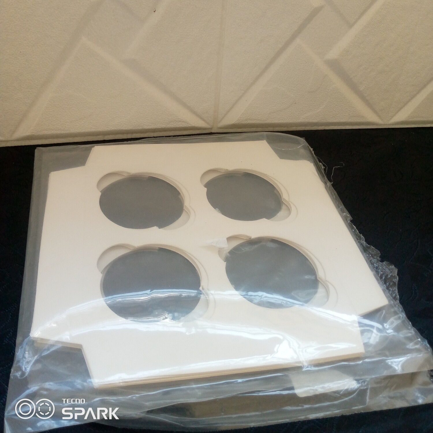 4 cupcake inserts 10 units