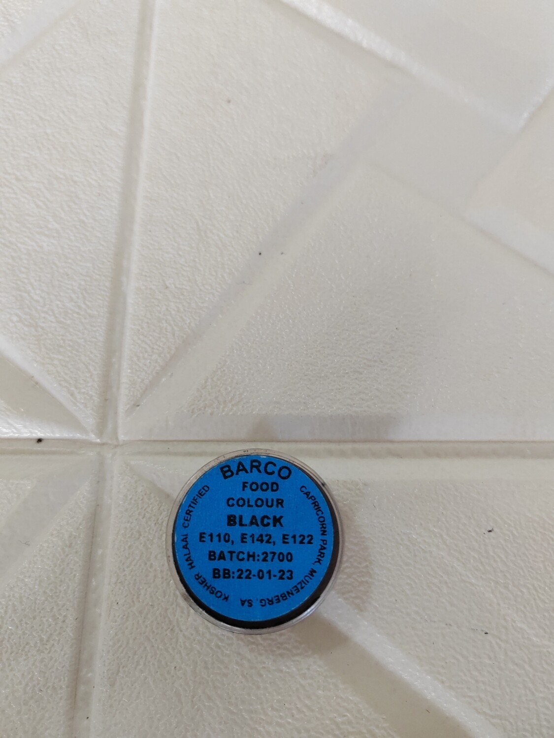 Black food dust