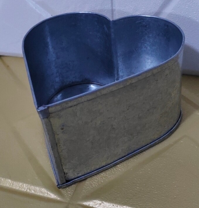 4 inch heart pan
