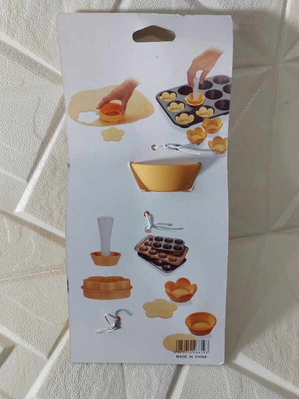 Flower Pastry cutter and Tart temper set 2pcs