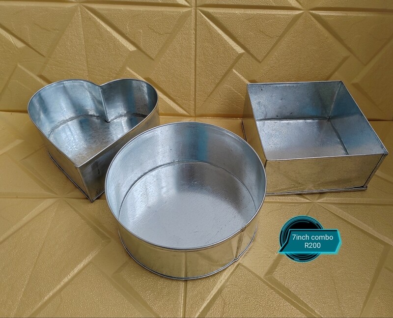 7 inch combo pans (Rond, square and heart) 