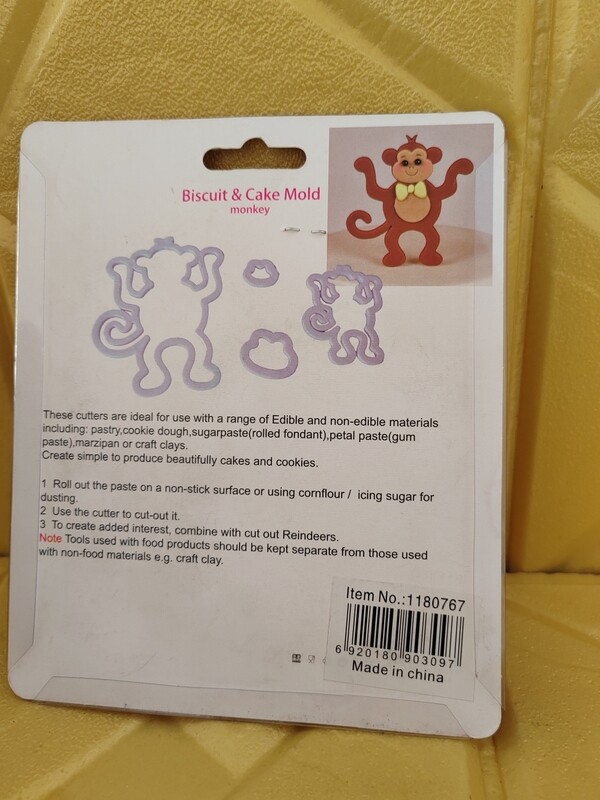 Monkey and cake mold cutter