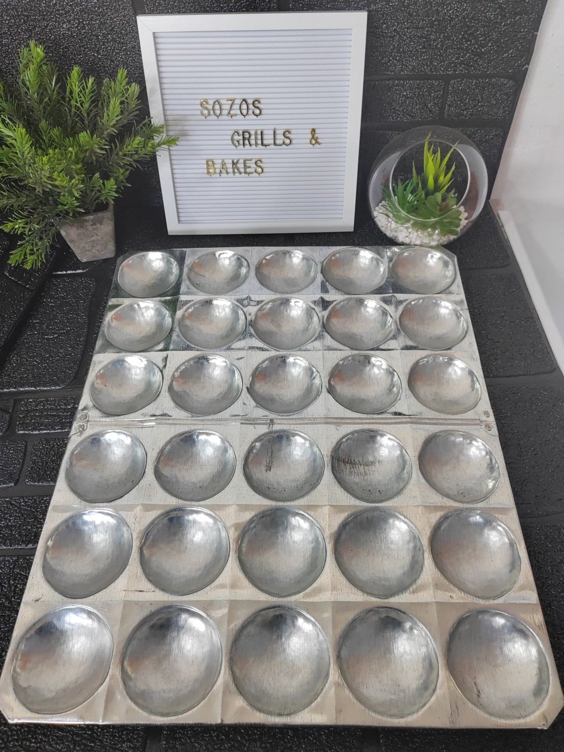 30 holes snowballs