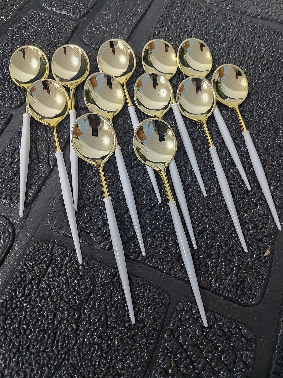 Spoons Gold and White 12pcs