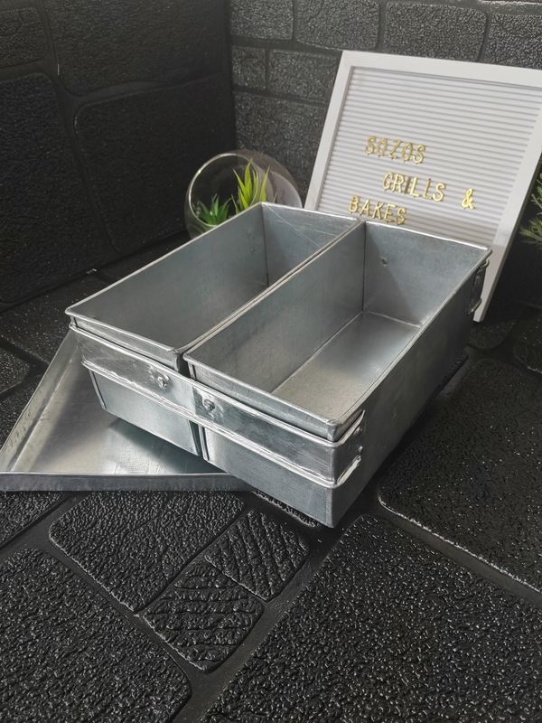 B02 Bread Pan with lids