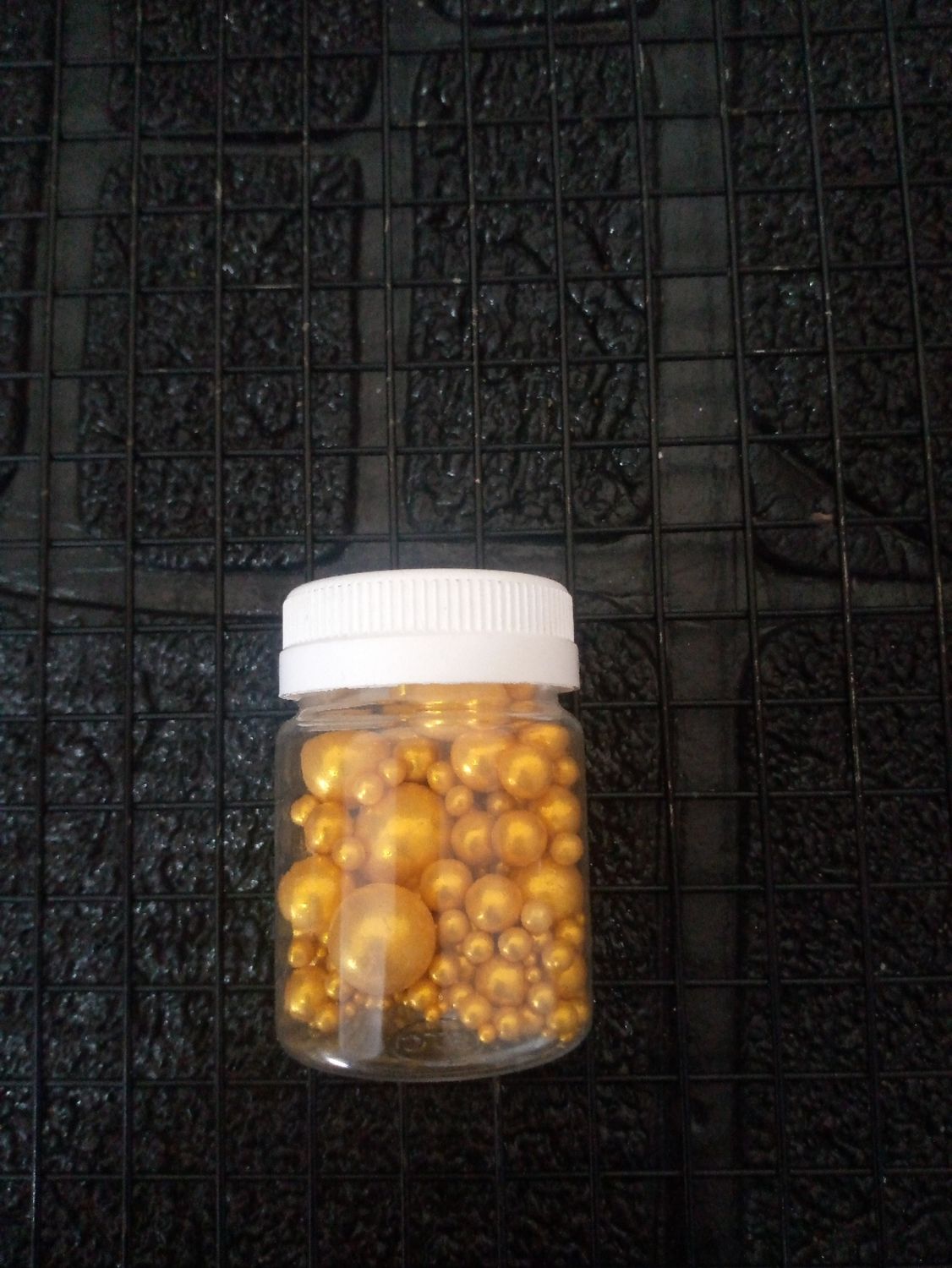 mixed gold sprinkles 40g