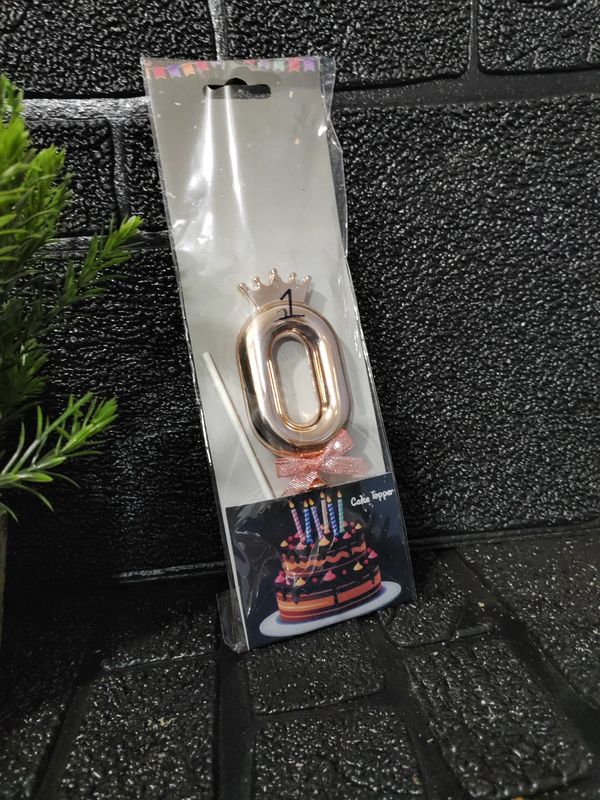 No 0 cake topper