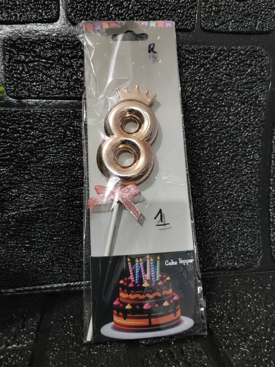 No 8 cake topper