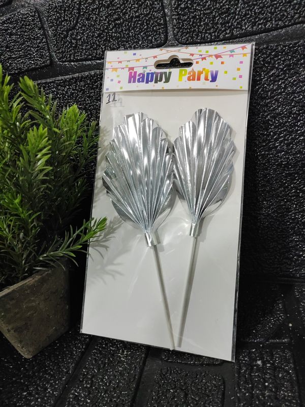 Silver fan cake decoration topper