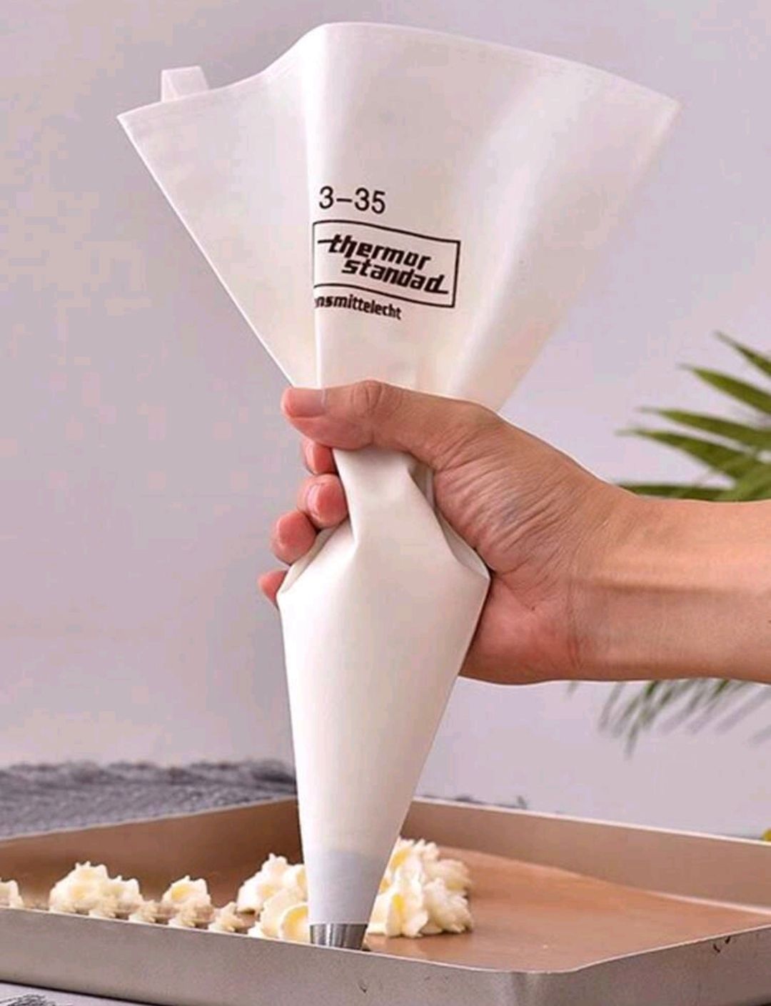Piping bag 3-35