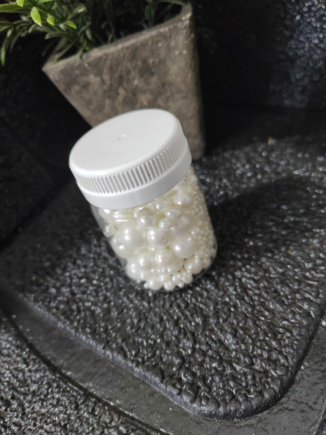 White Mixed Sprinkles 40g