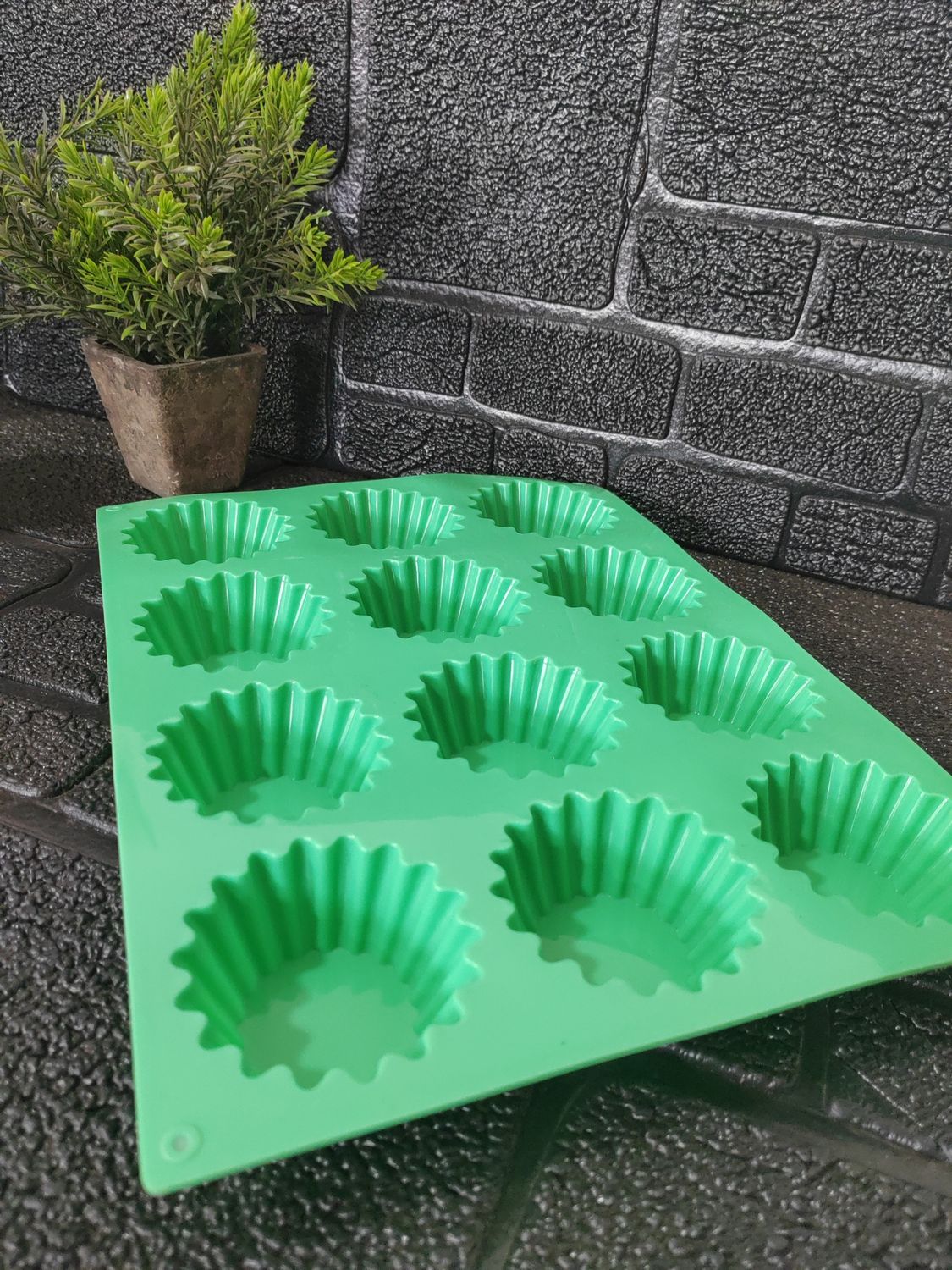 Silicone cup cakes mould