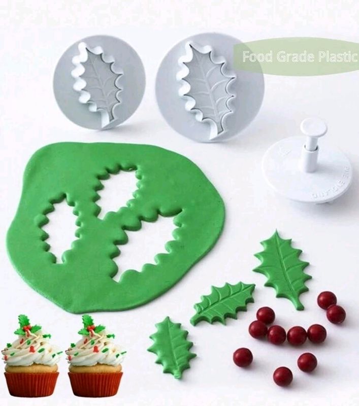 Christmas leaf cutter