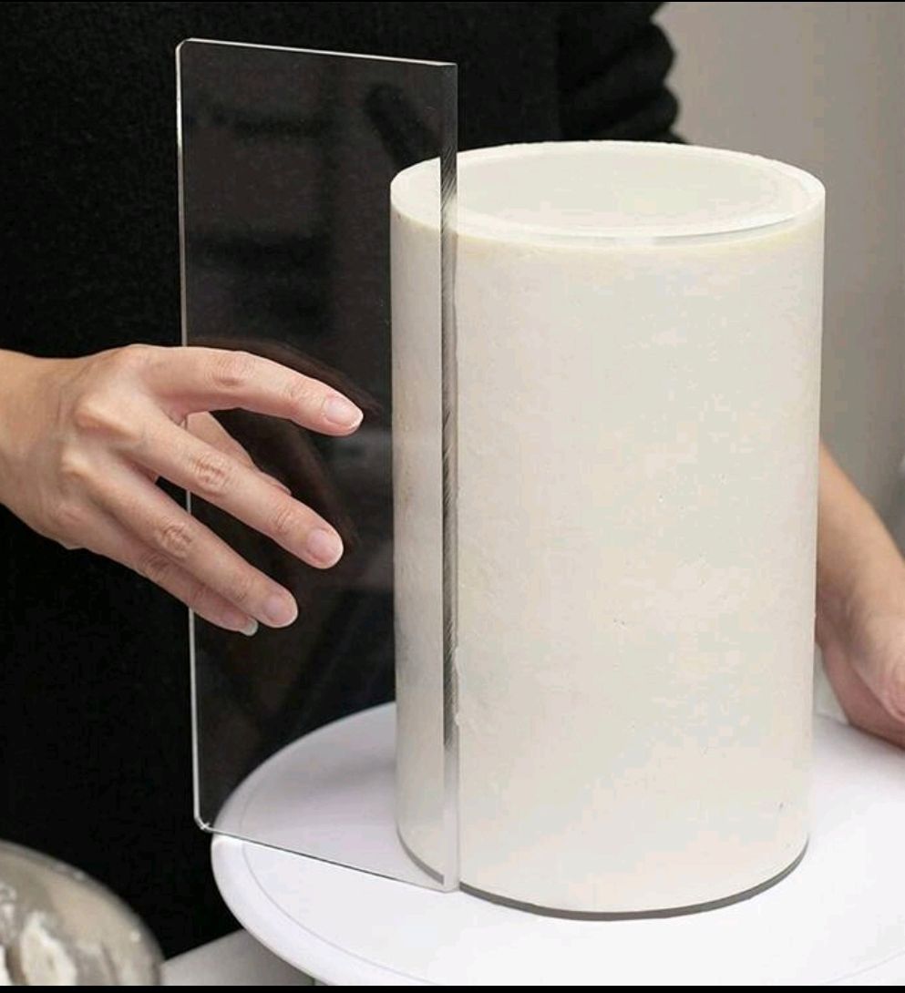 Cake Scraper