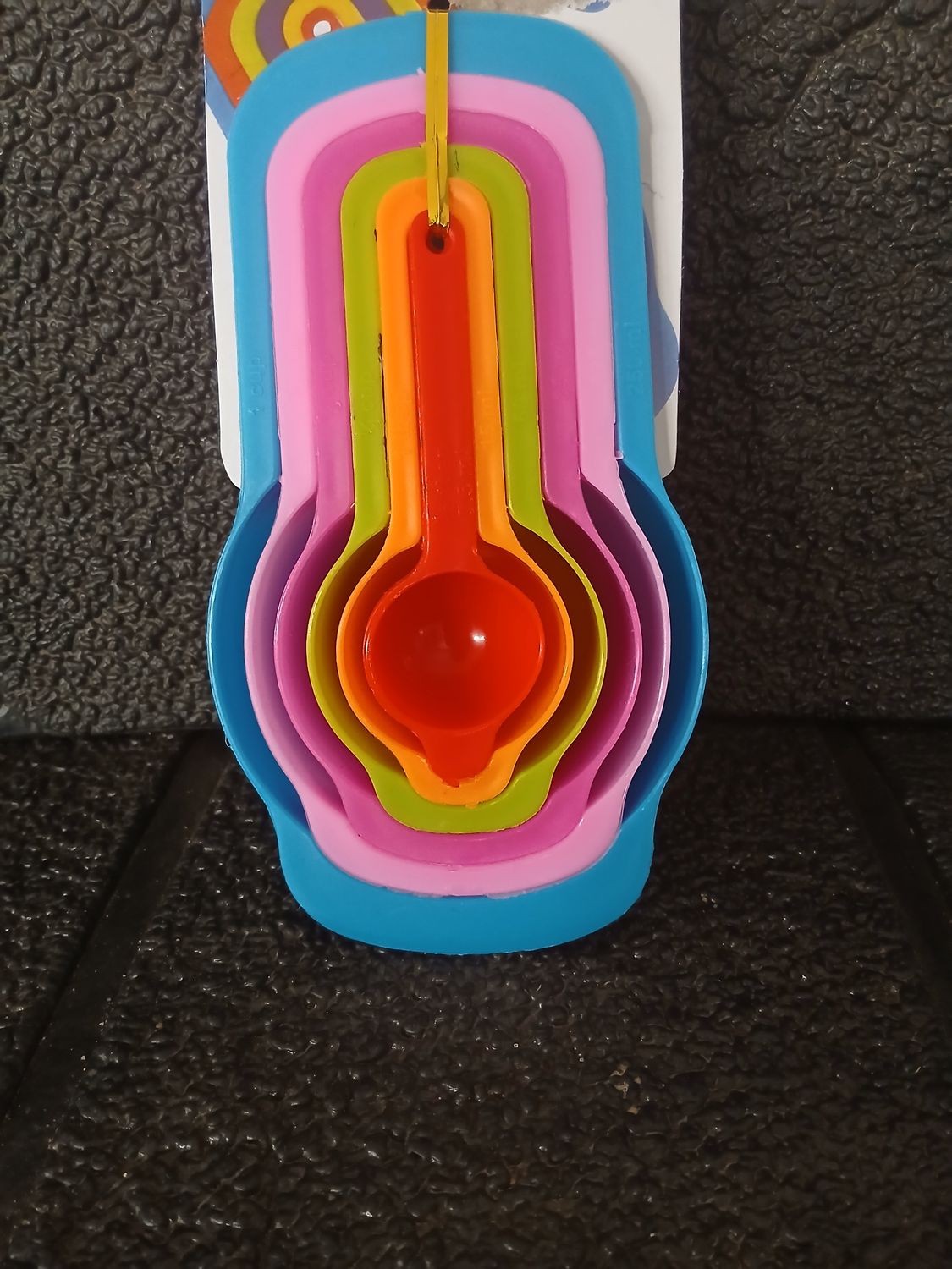 Measuring cups