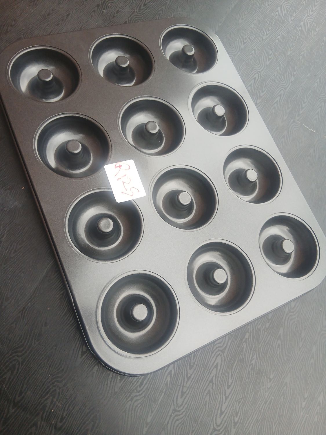 Donut pan