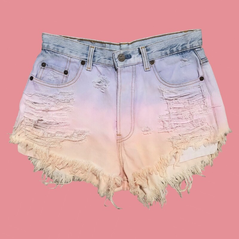 Levi&#39;s 90&#39;s Unicorn dream denim shorts