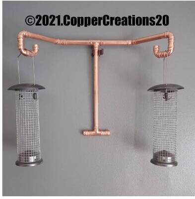 Handmade copper pipe double bird feeding hook with plastic clips